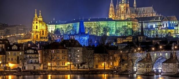 il-castello-di-praga-in-tutto-il-suo-splendore_1292071