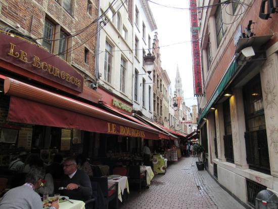 quartier-de-l-ilot-sacre (1)