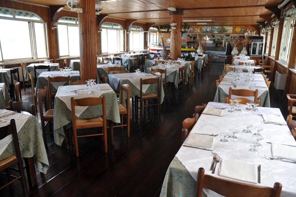 ristorante_nettuno_maiori_sala